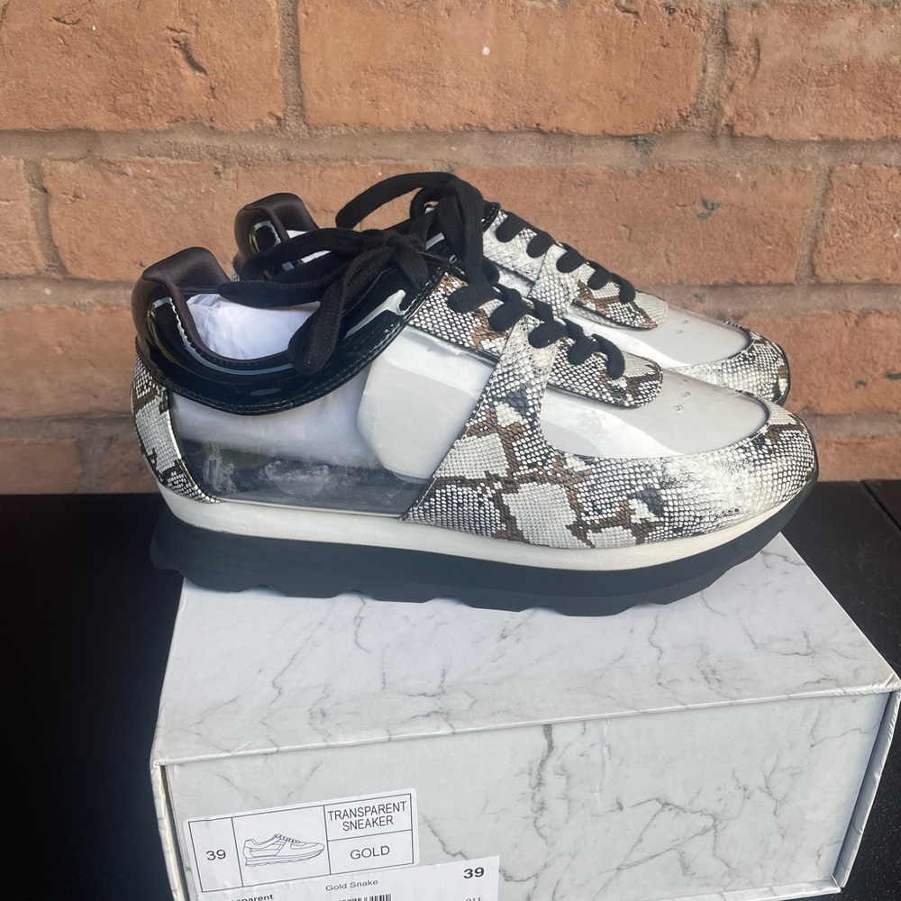Jessica Rich Women's Sneakers Transparent Snake Gold New Size 39EU/9US - Picture 2 of 8